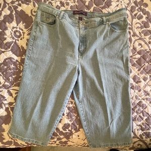 Gloria Vanderbilt Denim Capris
